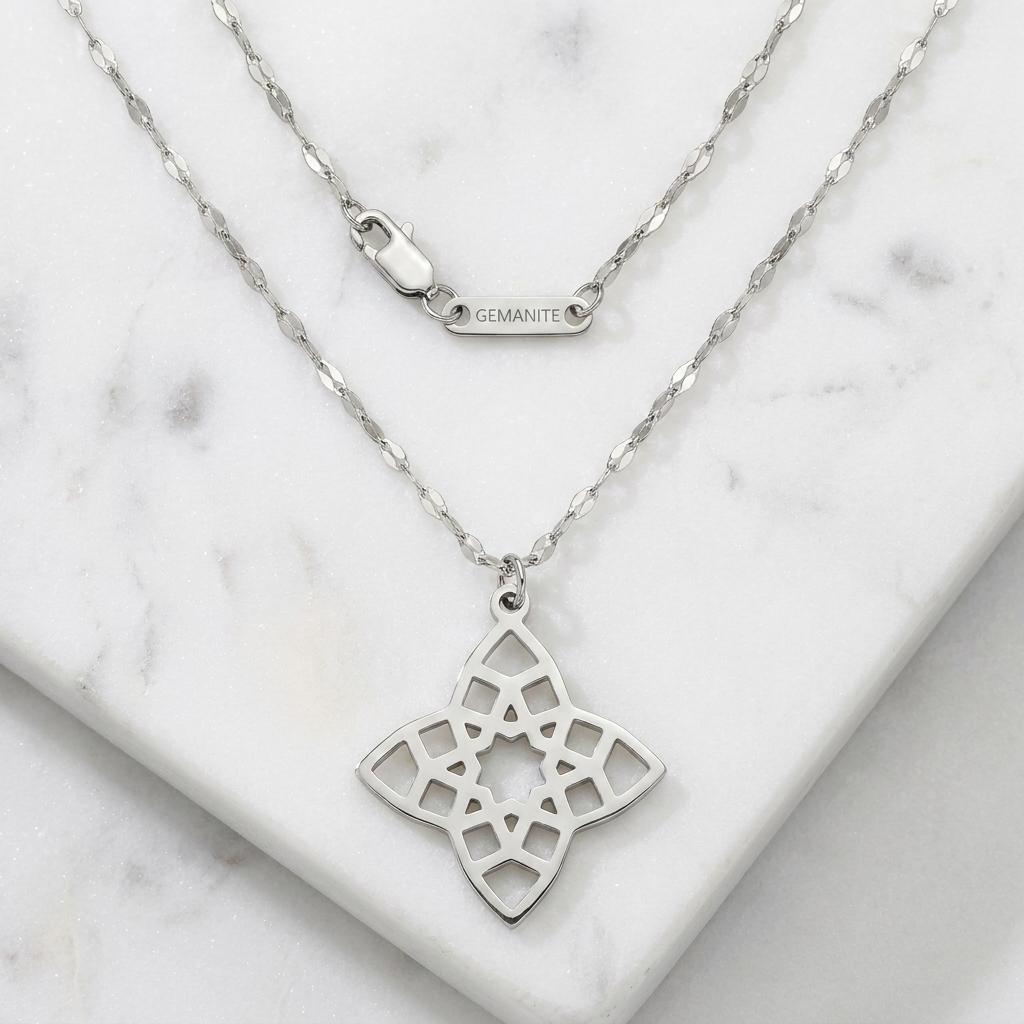 Umayyad Star Necklace