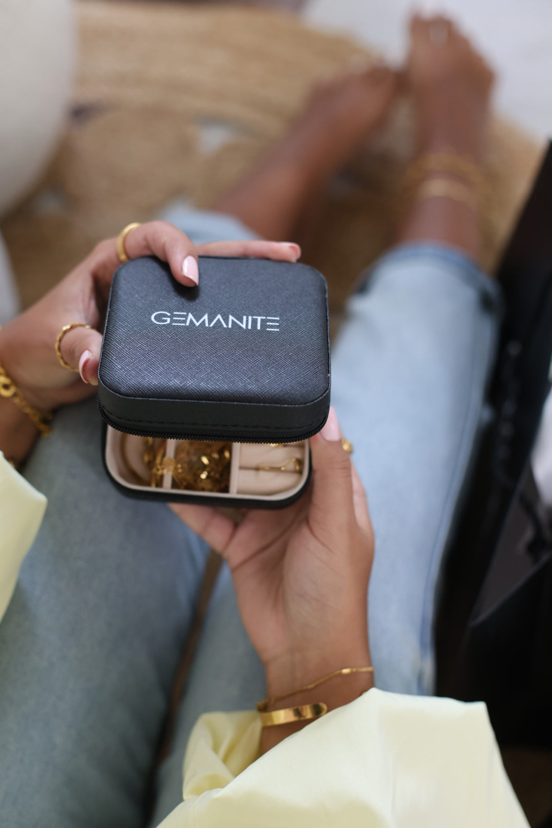 Jewelry box
