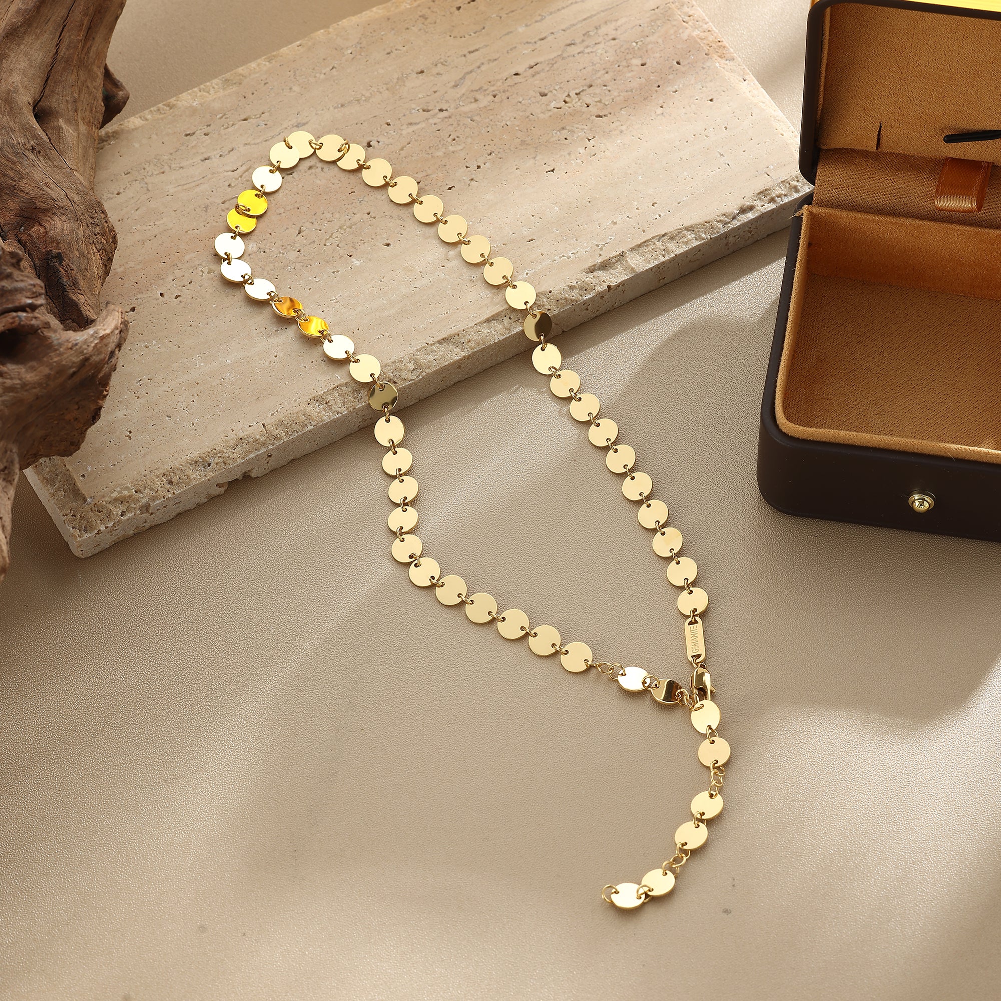 Round Disk Chain Necklace – Delicate Radiance