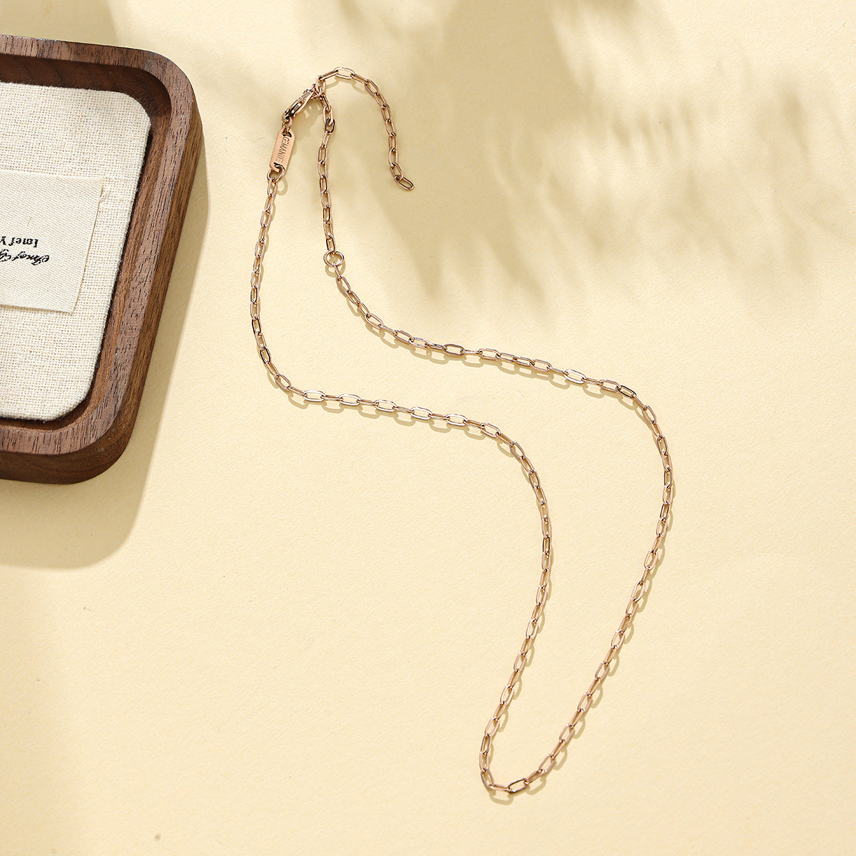 Link Chain Paperclip-Style Bracelet (2.5mm)