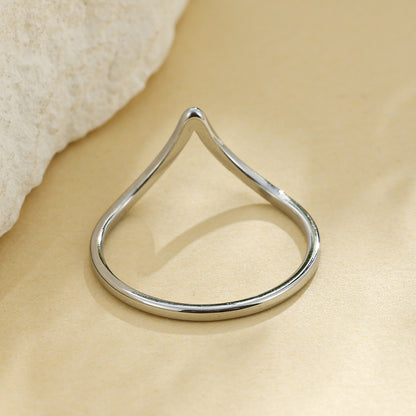 V Shaped Ring